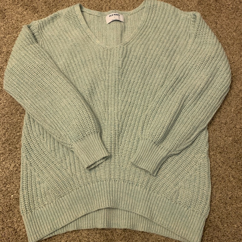 Old navy sweater